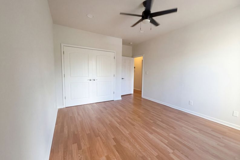 Photo 4 of 18 of 2320 Rutger St, Saint Louis, MO