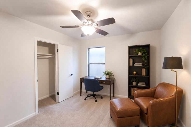 Photo 6 of 14 of 3118 Caliente Ln, Rex, GA