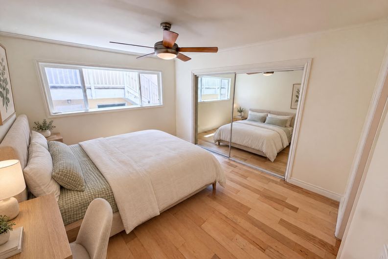 Photo 9 of 24 of 1024 5th St, Santa Monica, CA
