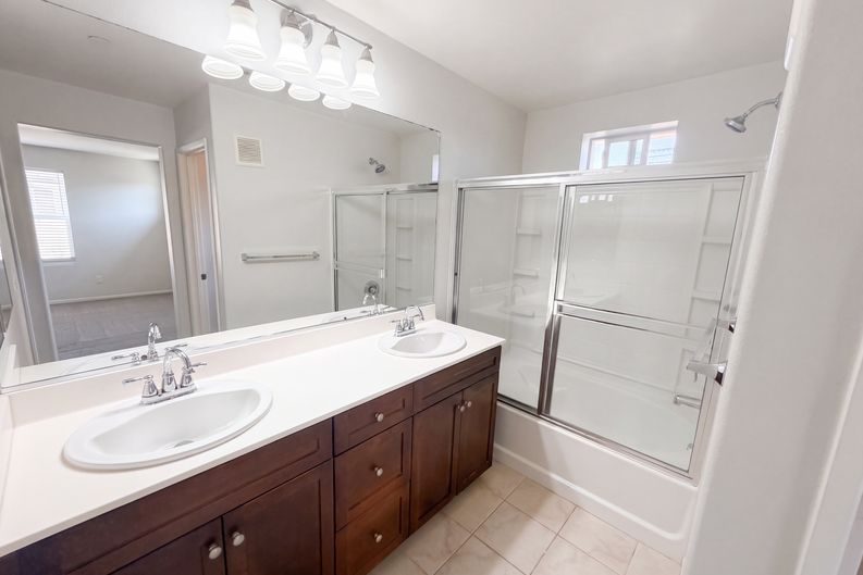 Photo 15 of 22 of 1115 Calabria St, Santee, CA