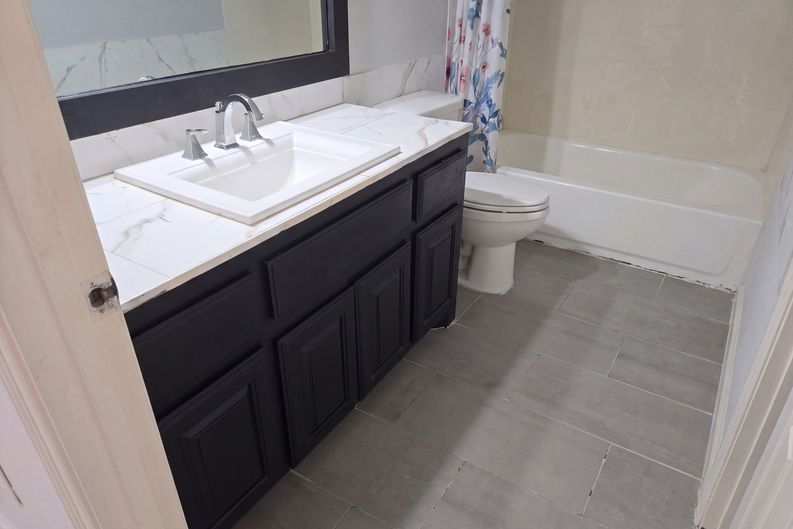 Photo 20 of 26 of 2116 S 6th St, McAllen, TX