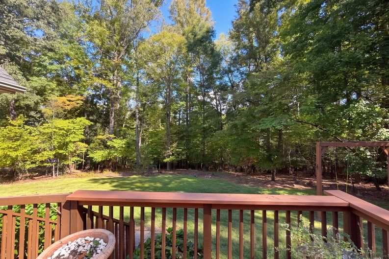 Photo 21 of 24 of 5406 Club View Dr, Concord, NC