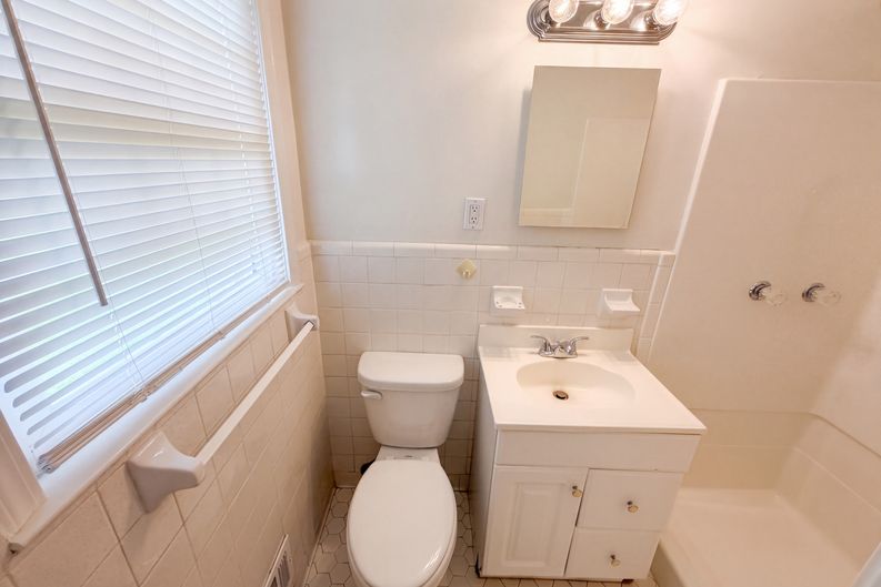 Photo 14 of 20 of 3293 Bright Star Rd, Douglasville, GA