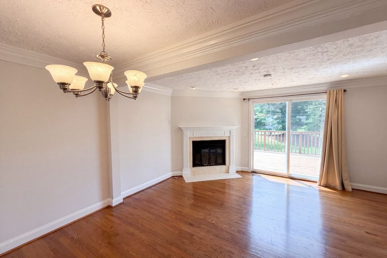 Photo 3 of 57 of 8769 Kanawha Ct, Lorton, VA