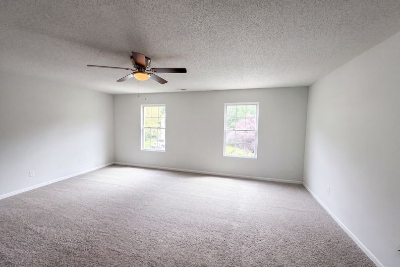 Photo 4 of 19 of 2308 Brasstown Ln, Apex, NC
