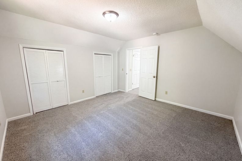 Photo 15 of 29 of 260 Woodwinds Dr, Columbia, SC