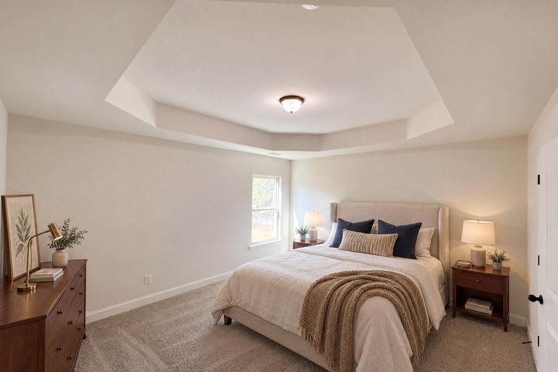 Photo 16 of 26 of 4025 Village Crossing Cir, Ellenwood, GA