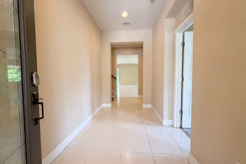 Photo 6 of 29 of 247 Los Alamos St, Saint Augustine, FL