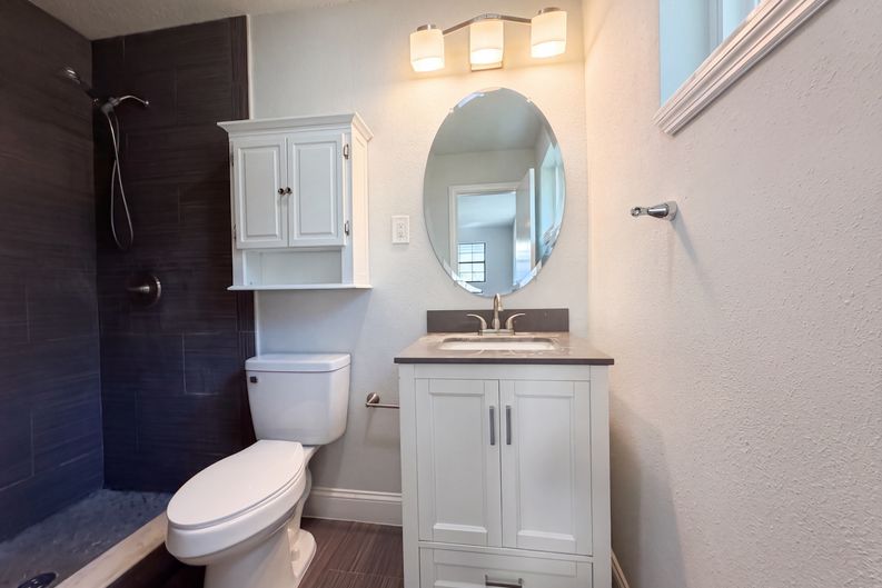 Photo 17 of 22 of 4040 Sierra Madre Dr S, Jacksonville, FL