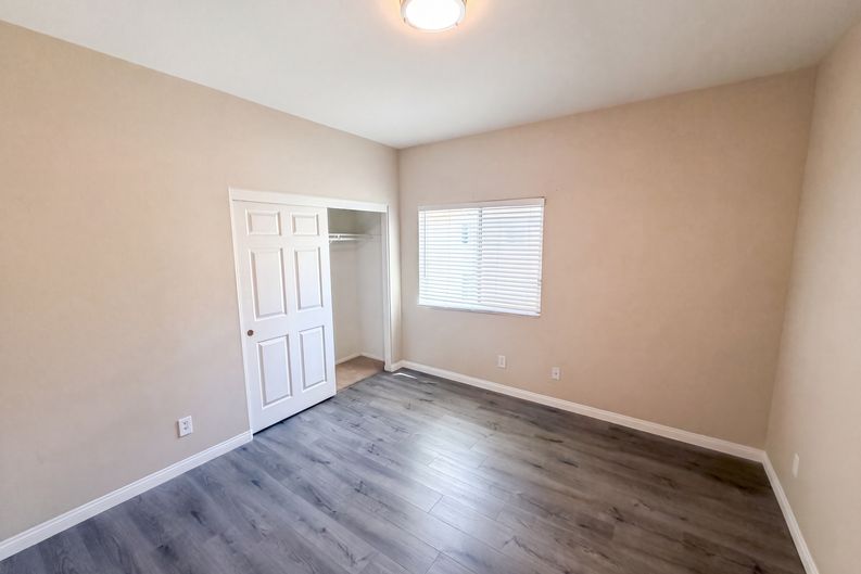 Photo 8 of 24 of 4519 Kalpesh Ct, Hemet, CA