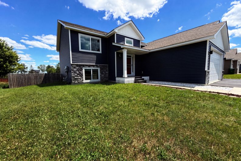 Photo 20 of 24 of 1207 Mulberry Ave NE, Montgomery, MN