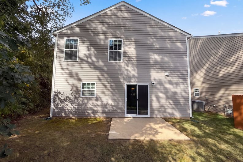Photo 5 of 32 of 900 Etta Pl, Gastonia, NC
