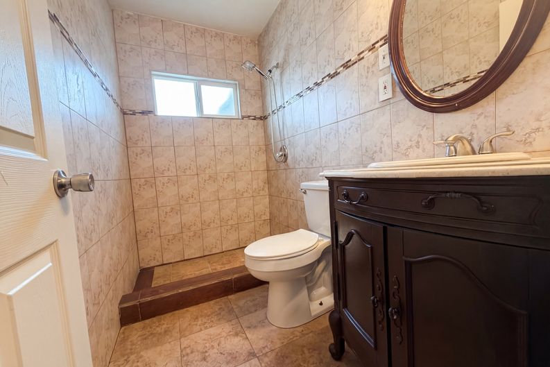 Photo 15 of 42 of 11950 Lee Ave, Adelanto, CA