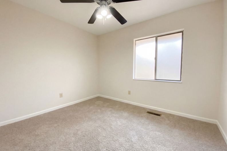 Photo 8 of 22 of 1111 3rd Ln, Pleasant Grove, AL