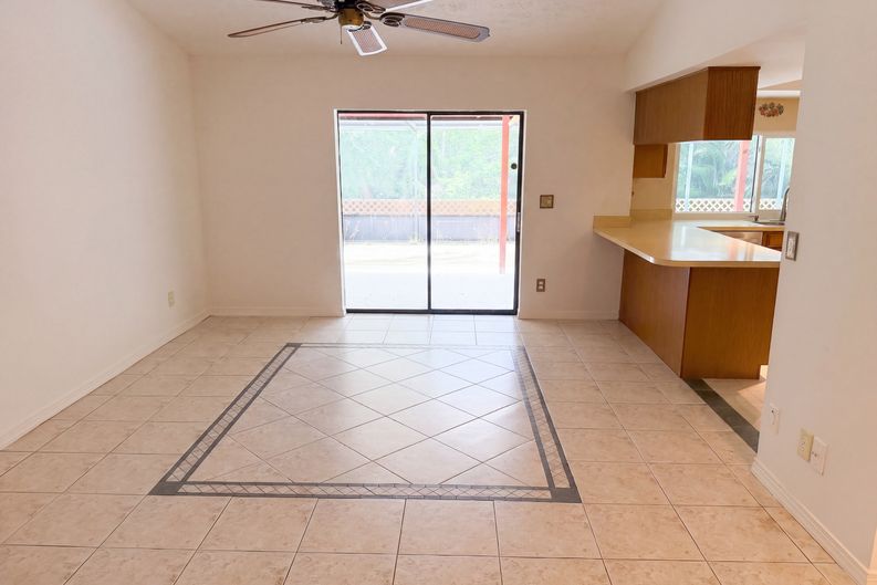 Photo 11 of 30 of 3123 SE Quanset Cir, Stuart, FL