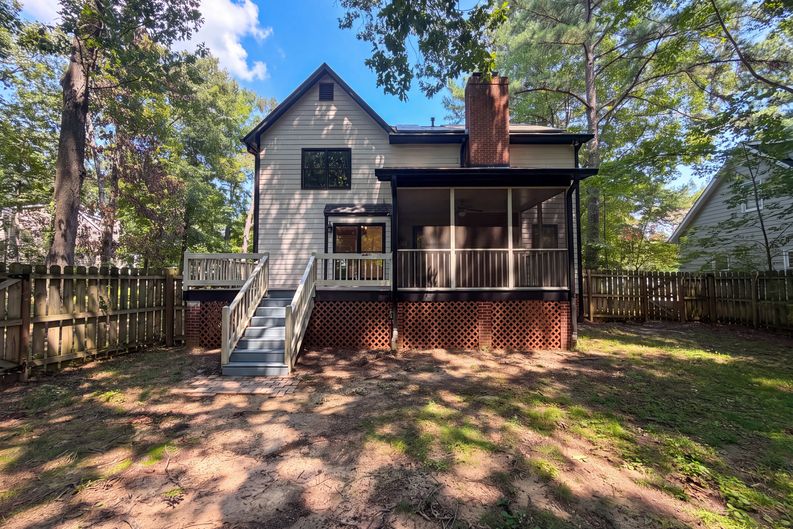 Photo 18 of 20 of 106 Rother Ln, Durham, NC