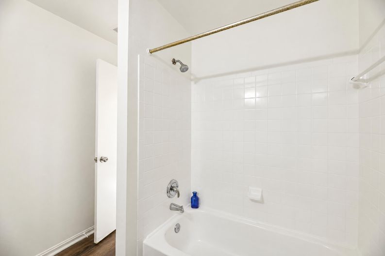 Photo 33 of 37 of 6866 Chasewood Cir, Centreville, VA