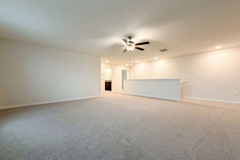 Photo 26 of 42 of 11849 Blackeyed Susan Dr, Riverview, FL