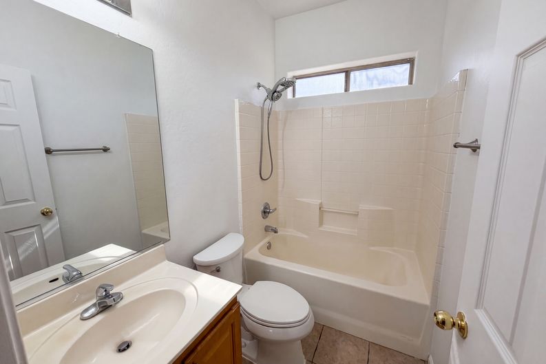 Photo 22 of 32 of 17249 W Cocopah St, Goodyear, AZ