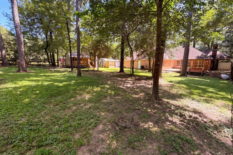 Photo 19 of 20 of 33406 Buck Rd, Magnolia, TX