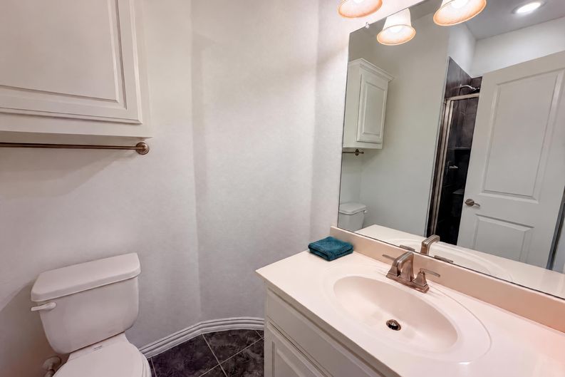 Photo 22 of 34 of 4305 Curlew Ln, Garland, TX