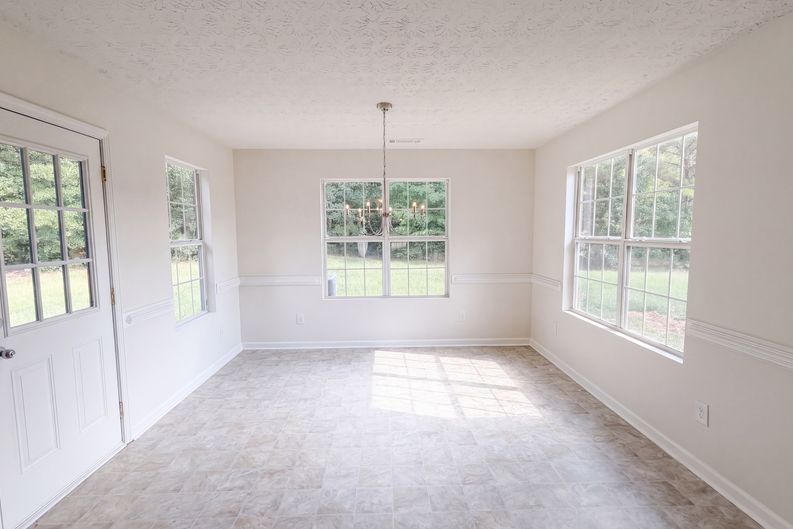 Photo 8 of 23 of 114 Beaty Ct, Flovilla, GA