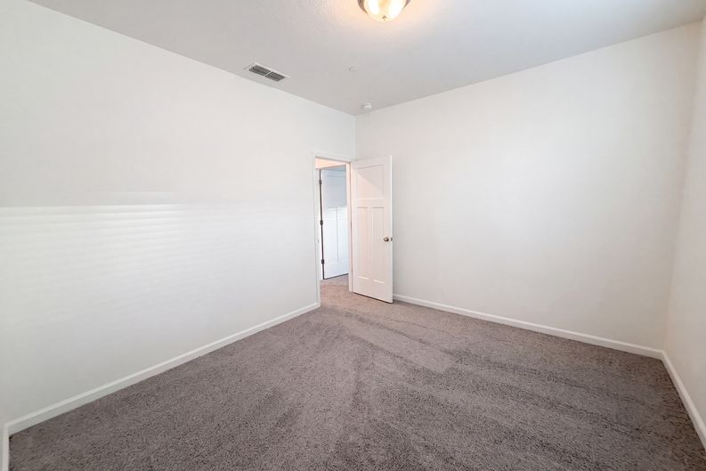 Photo 22 of 39 of 5022 Birch Valley Way, Rancho Cordova, CA