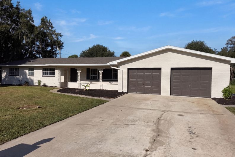 Photo 23 of 33 of 6501 Fort Pierce Blvd, Fort Pierce, FL