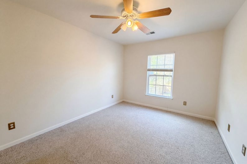 Photo 14 of 21 of 202 Arbor Oaks Dr, Summerville, SC