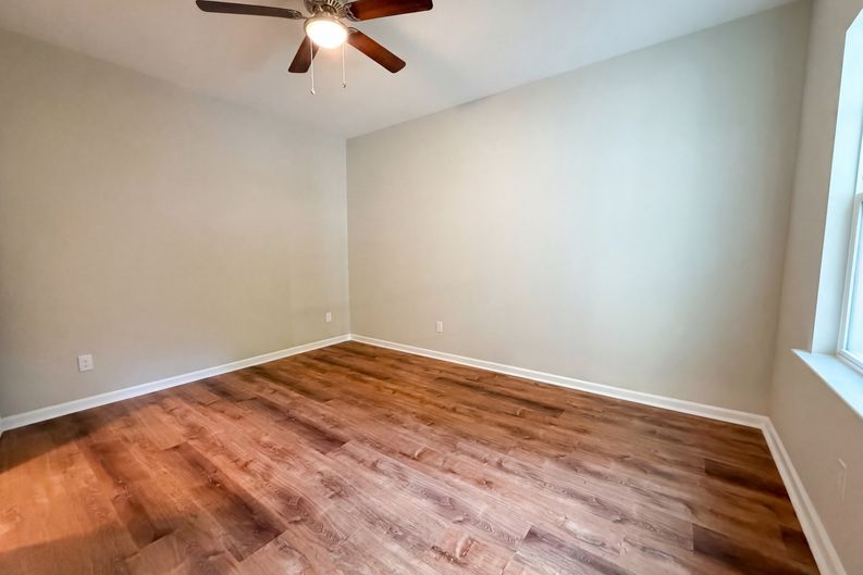 Photo 16 of 21 of 314 Glenn Ave, Columbia, SC