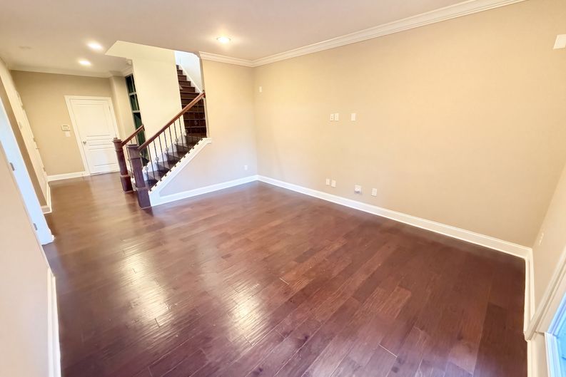 Photo 19 of 44 of 2256 Royal Vineyard Ln SE, Smyrna, GA