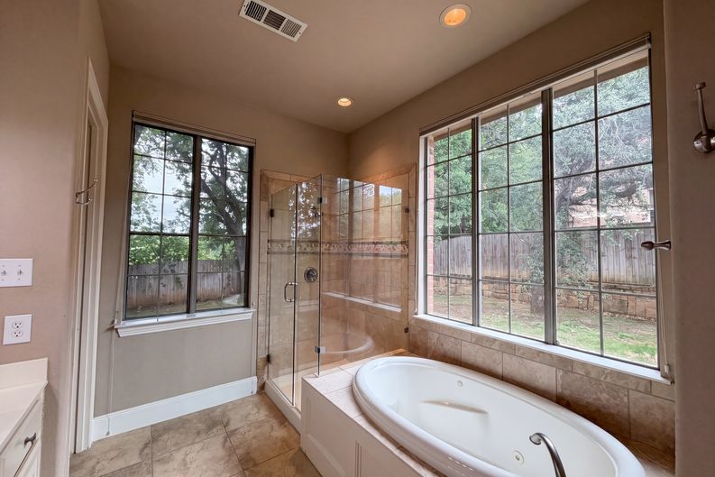 Photo 22 of 30 of 928 Homestead Dr, Keller, TX