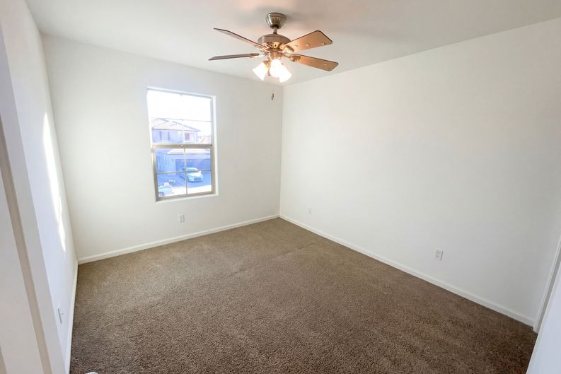 Photo 23 of 39 of 3940 E Blue Spruce Ln, Gilbert, AZ
