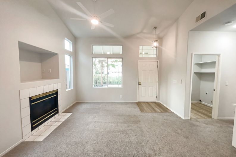 Photo 3 of 24 of 108 Austin Dr, Folsom, CA