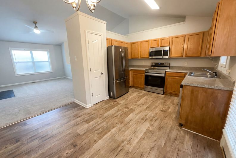 Photo 8 of 24 of 6584 Snowbird Ln, Douglasville, GA