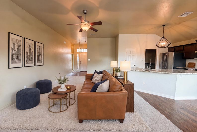 Photo 7 of 16 of 1023 Roanoke Dr, Temple, TX