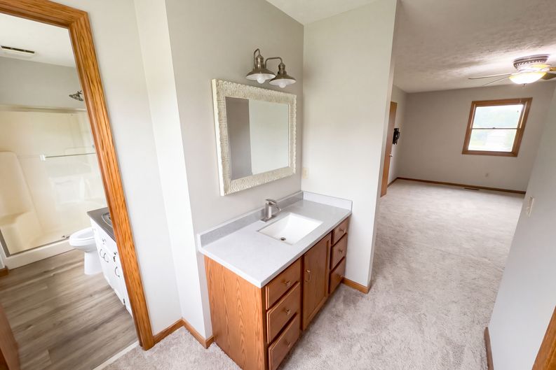 Photo 15 of 28 of 1100 Prescot Ave NW, Massillon, OH
