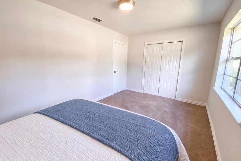 Photo 19 of 35 of 1607 Timberline Dr, Henderson, TX