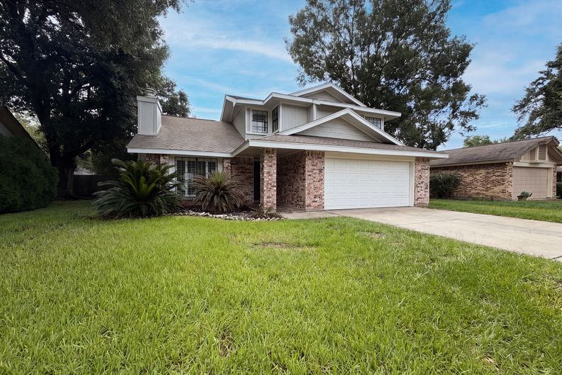 Photo 18 of 21 of 807 Mountain Meadows Dr, Katy, TX