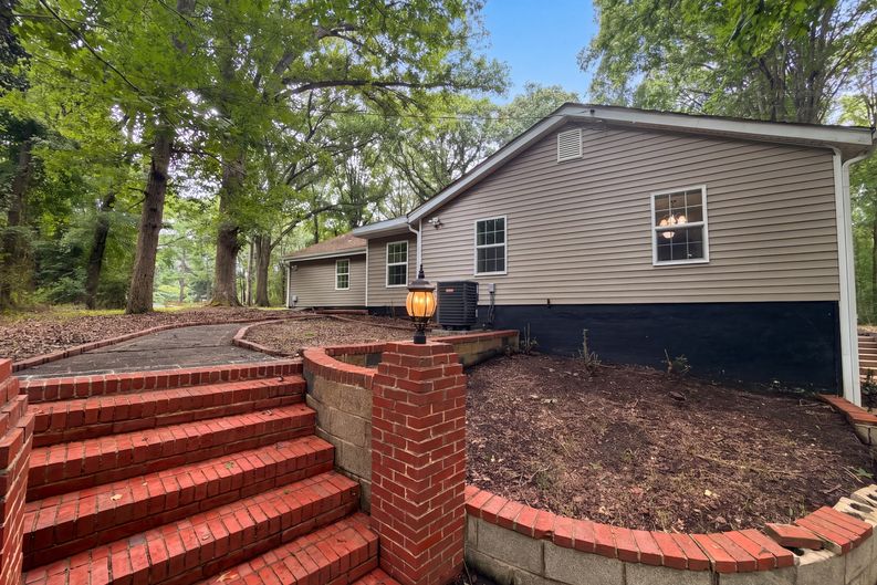 Photo 18 of 19 of 4800 Leonard Ave, Henrico, VA