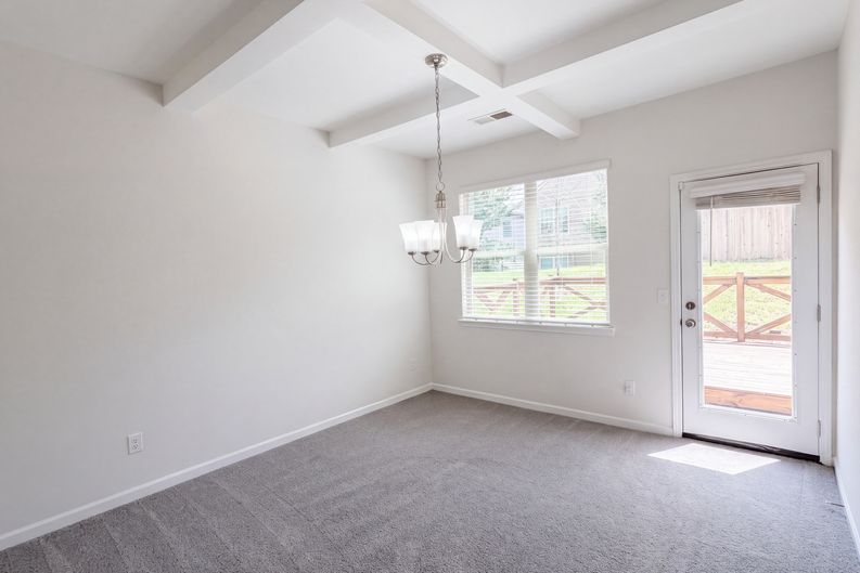 Photo 8 of 27 of 2769 Trebek Ct, McDonough, GA