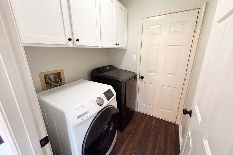Photo 21 of 27 of 6401 Forest Grove Dr, Fredericksburg, VA