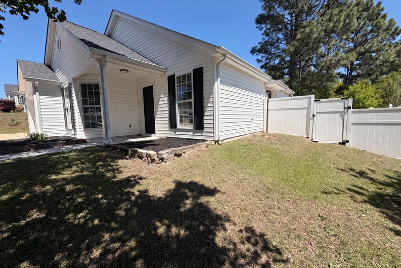 Photo 16 of 18 of 109 Crown Colony Ct, Lexington, SC