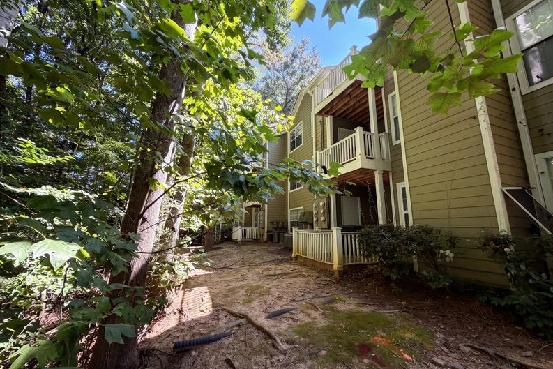 Photo 30 of 32 of 2090 River Heights Walk SE, Marietta, GA