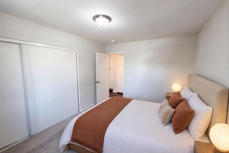 Photo 15 of 20 of 215 Laurel Ln, Hemet, CA