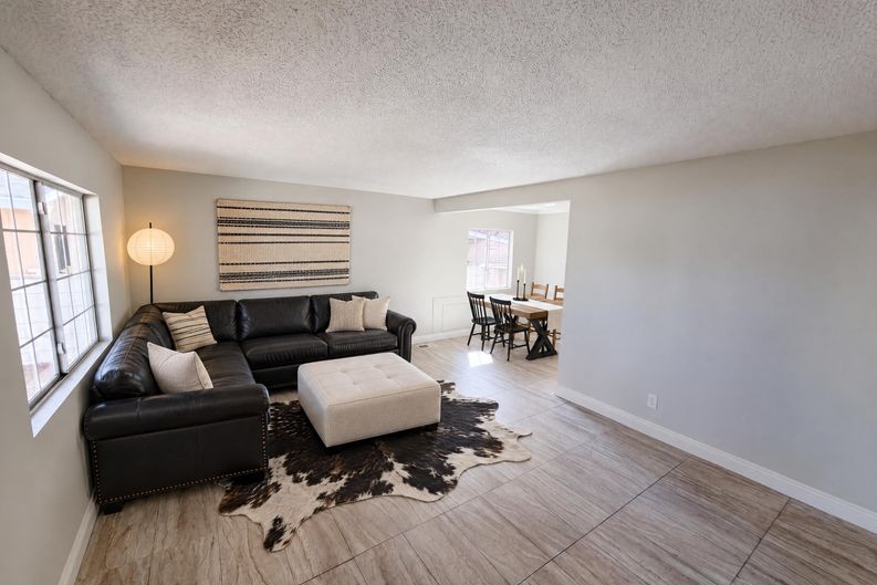 Photo 8 of 20 of 17787 Ivy Ave, Fontana, CA