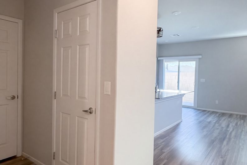 Photo 16 of 73 of 7557 Brody Meadows St, North Las Vegas, NV