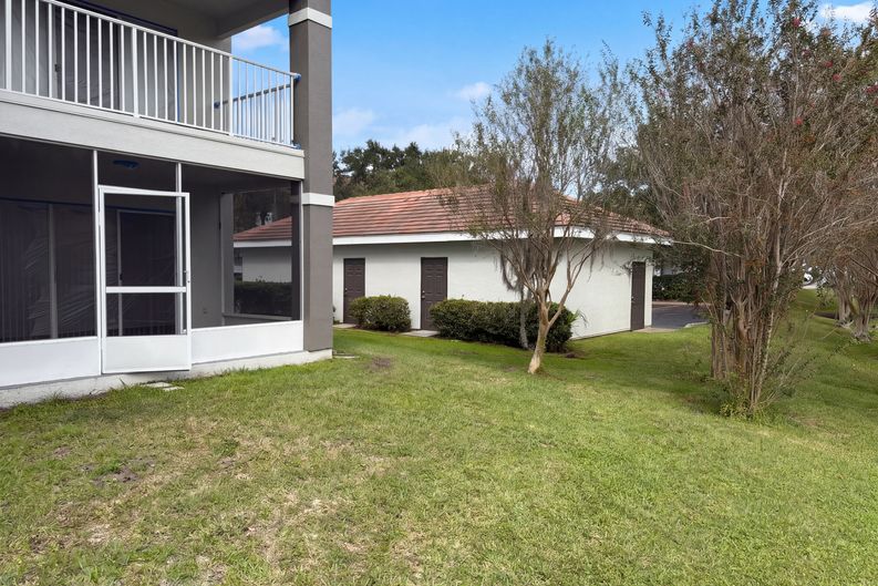 Photo 5 of 34 of 13838 Fairway Island Dr, Orlando, FL