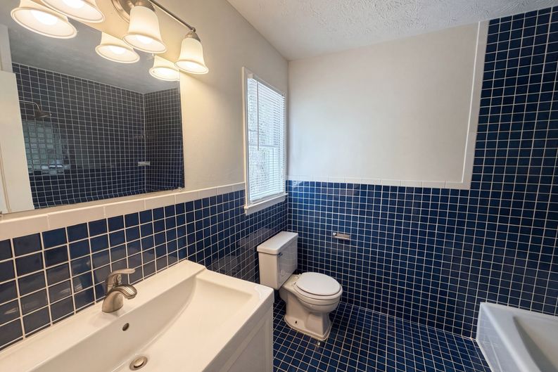 Photo 18 of 31 of 4479 Alpine Ct, Snellville, GA