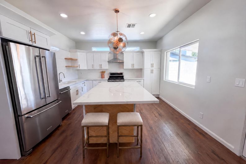 Photo 3 of 51 of 3016 N 47th St, Phoenix, AZ